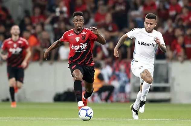 Beşiktaş'a sambacı ön libero! Wellington'un menajeri İstanbul'da