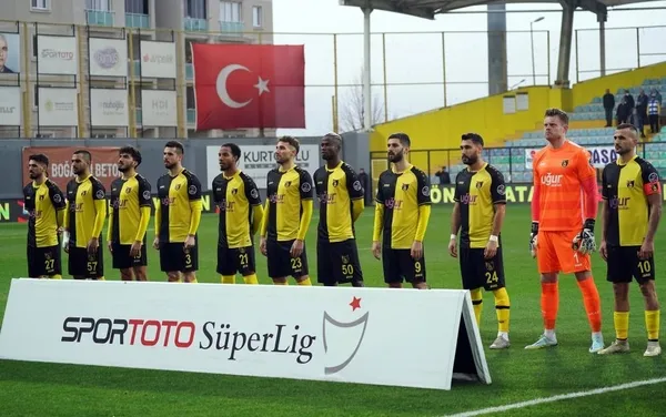 İstanbulspor evinde Kasımpaşapor'u geriden gelerek yendi-3