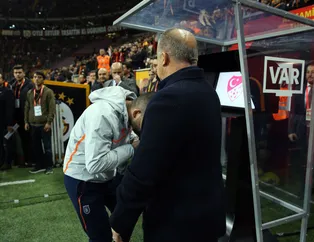 Galatasaray-Başakşehir maçında Fatih Terim'in elini öpmüştü! Arda Turan ilk kez konuştu...