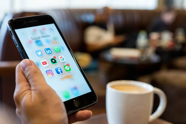 instagram-dm-coktu-mu-mesajlar-neden-gitmiyor-11-ocak-instagram-coktu-mu-mesaj-sorunu-ne-zaman-cozulecek-dm-ku-1673423953448.jpg İnstagram DM çöktü mü, mesajlar neden gitmiyor? 11 Ocak İnstagram çöktü mü, mesaj sorunu ne zaman çözülecek? DM kutusu açılmıyor...-2