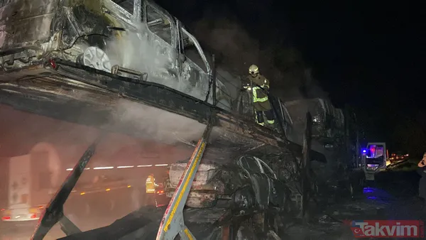 Alev alev yandılar! TIR'ın dorsesinde bulunan sıfır araçlar küle döndü - 19