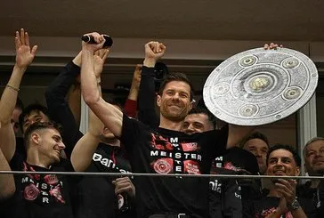 Leverkusen şampiyonluğu garantiledi