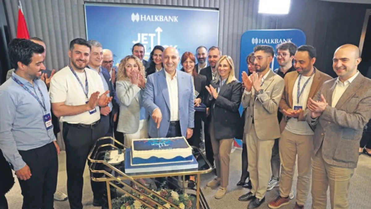 Halkbank’tan genç girişimcilere destek