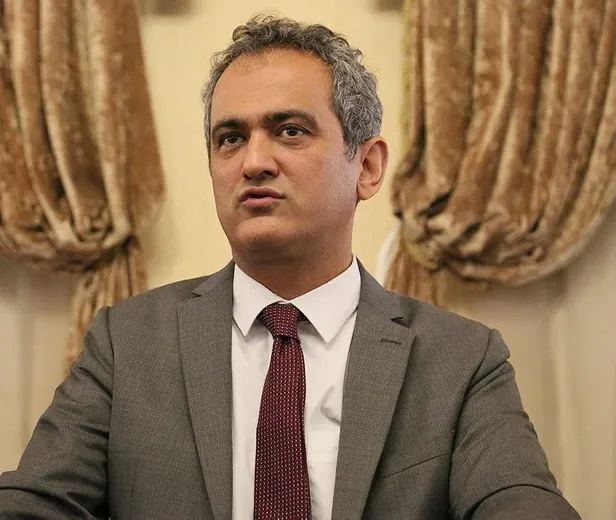 Son dakika: Milli Eğitim Bakanı Mahmut Özer okullardaki devamlılık oranını açıkladı-1