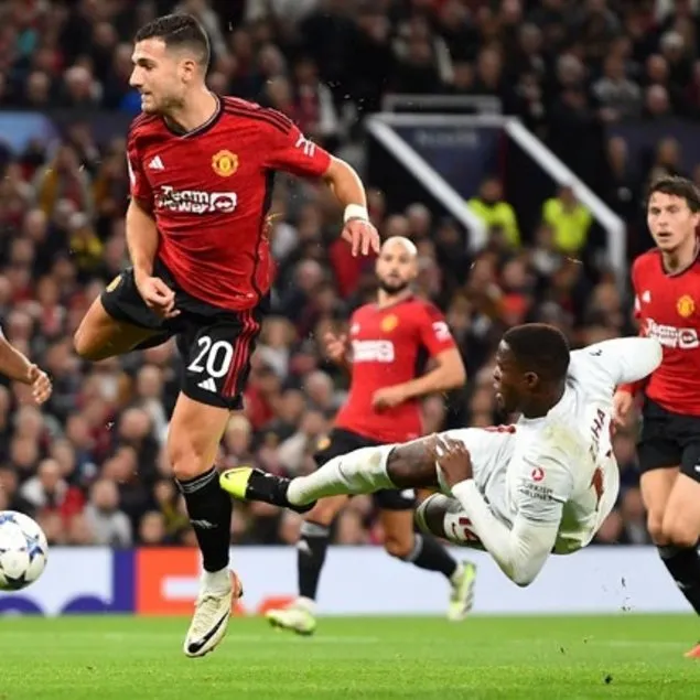 Manchester United’ta Diogo Dalot şoku!