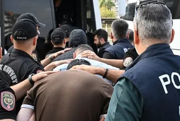 Kripto hesaplarda sanal kumar tuzağı... 150 milyonluk ağ çökertildi! İzmir merkezli operasyonda 19 gözaltı | Firari aranıyor