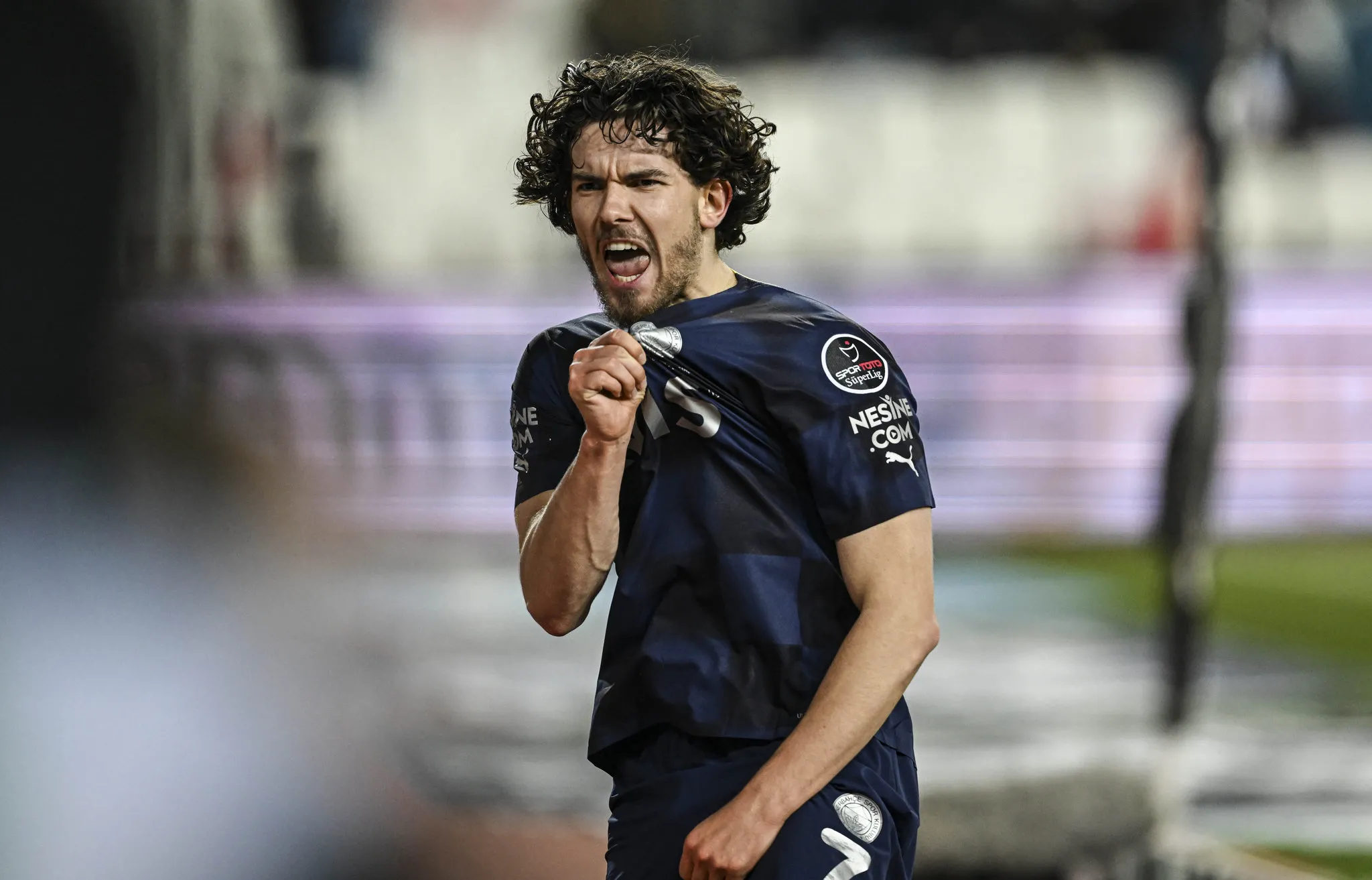 Fenerbahçe'ye dev bir gelir daha! Ferdi Kadıoğlu için o rakamı ödeyecekler - 8