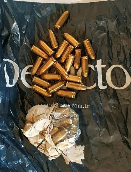 İzmir merkezli organize suç örgütüne operasyon: 35 gözaltı-4