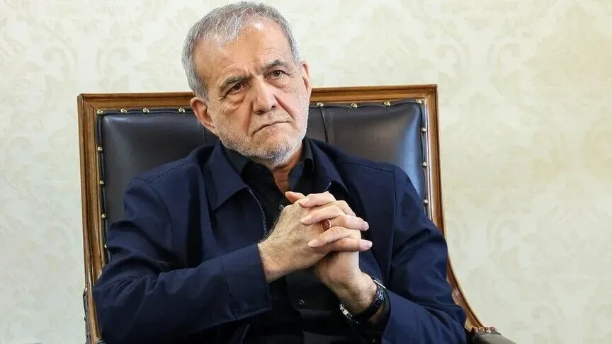 1786136761805.jpeg İran Cumhurbaşkanı Pezeşkiyan’dan ABD ile mutabakat mesajı: Tüm gücümüzle savunacağız! Teslim olmaya zorlarlarsa savaşırız-4
