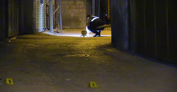 Adana’da hareketli gece! Silahlar patladı: 4 yaralı