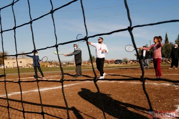 Koronavirüs salgınında köyden dışarı çıkamayan Şanlıurfa Viranşehirliler kendilerini tenise verdi - 26