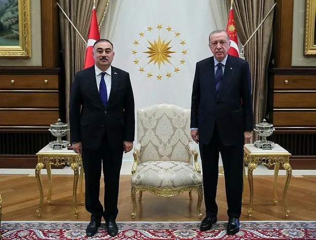 baskan-erdogan-azerbaycan-buyukelcisi-resad-mammadovu-kabul-etti-1634238101195.jpeg Başkan Erdoğan, Azerbaycan Büyükelçisi Reşad Mammadov’u kabul etti-1