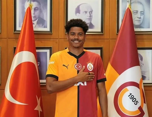 Sara forma giymeyecek