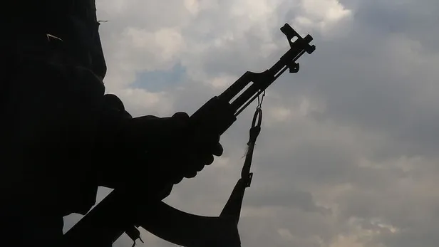 Son dakika: İçişleri Bakanlığı duyurdu: PKK'dan kaçan 3 örgüt mensubu teslim oldu-2