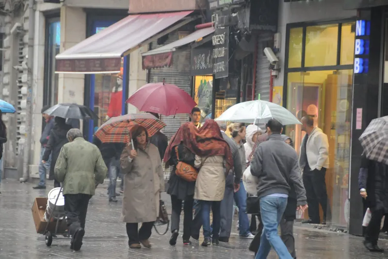 Meteoroloji'den son dakika yağmur ve sağanak uyarısı | 12 Mart İstanbul'da hava nasıl olacak? - 5