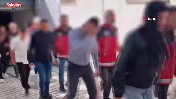 Balıkesir’de fuhuş çetesine operasyon! 3 tutuklama, 8 yabancı sınır dışı