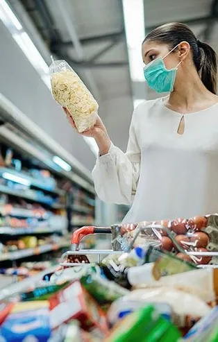 Kur çıkarken ışık hızıyla zam yapan marketler kur düşüşünü etikete yansıtacak mı?