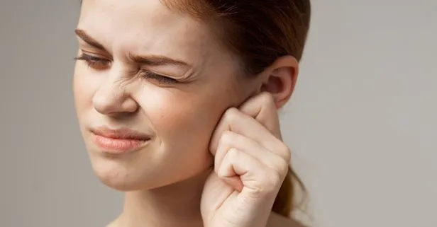 20'li yaşlarda başlıyor, kadınlarda 2 kat fazla görülüyor: Demans riskini artıran kulak hastalığı