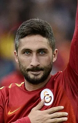Sabri devlerle yarışıyor!
