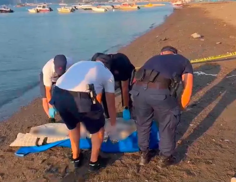 Marmaris’te deniz yüzeyinde erkek cesedi bulundu! Kimliği tespit edilemedi