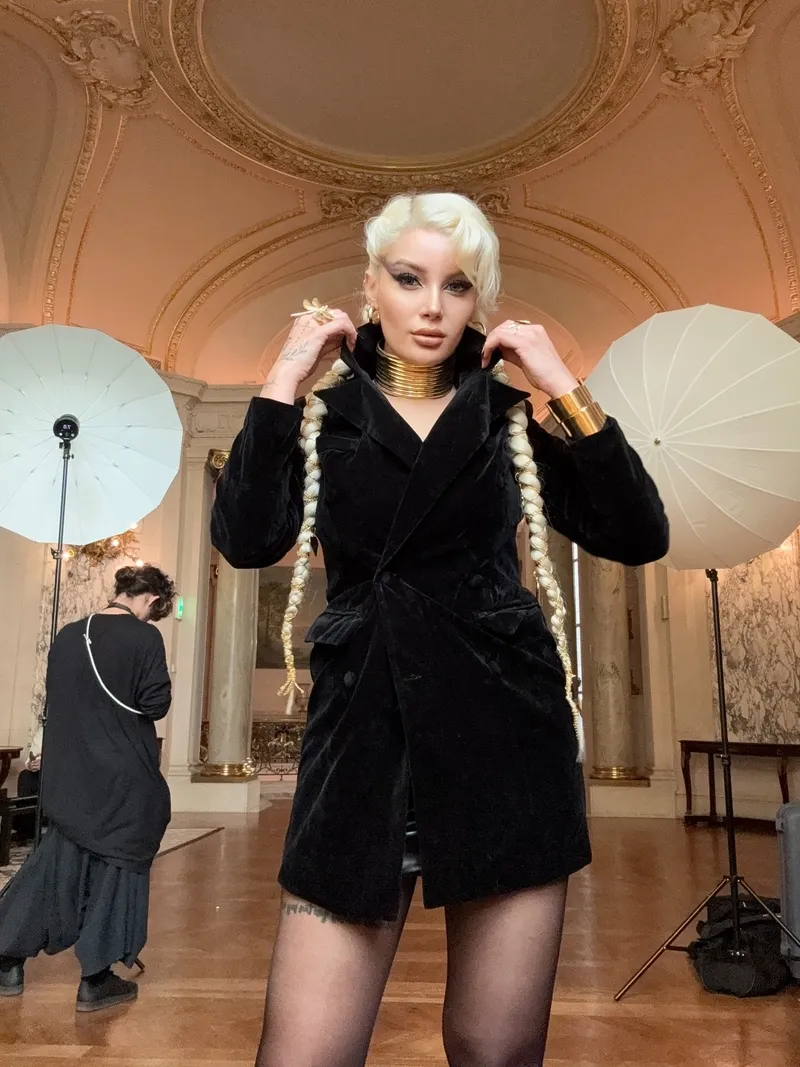 iste-benim-stilim-yarismacisi-aysegul-eraslan-intihar-mi-etti-1773380736197.jpg İşte Benim Stilim yarışmacısı Ayşegül Eraslan intihar mı etti? Kanlı nottaki son mesaj...-6