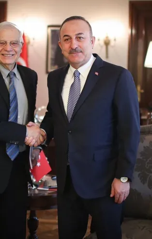 AB'nin savaş bitirme umudu Türkiye'de: Rusya üzerindeki etkinizi kullanın