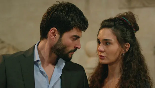 hercai-49-bolum-icin-nefesler-tutuldu-hazar-sadoglu-oluyor-mu-surpriz-hamilelik-haberi-1606471937324.jpg