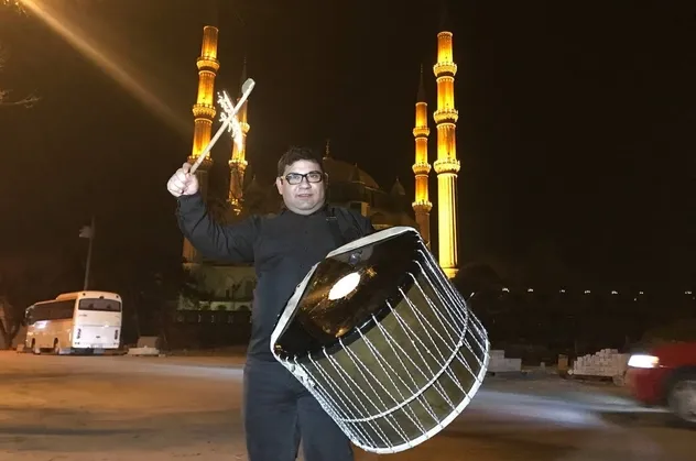 Davulcuların mesaisi başladı
