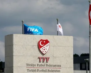 VAR tartışması alevlendi! Hakem kararları birkez daha gündeme oturdu