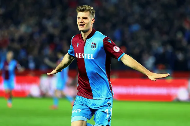Trabzonspor'un yıldızı Alexander Sörloth Milan'ın radarında! O isim devreye girdi