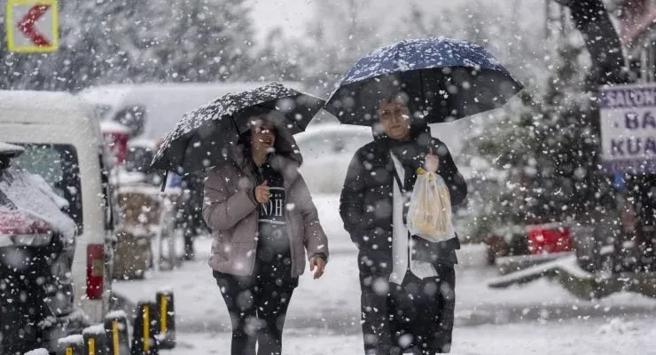 18-ilde-sari-alarm-caliyor-meteorolojiden-saatli-uyari-hafta-sonu-planlari-buz-tutacak-1769839643379.jpeg 18 ilde sarı alarm çalıyor! Meteoroloji'den saatli uyarı: Hafta sonu planları buz tutacak-9