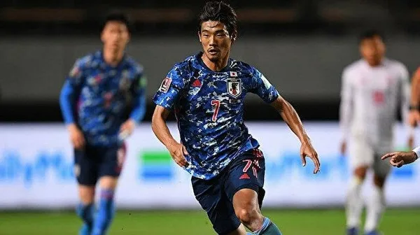 Fenerbahçe, Santa Clara formasını giyen Hidemasa Morita transferi için harekete geçti-3