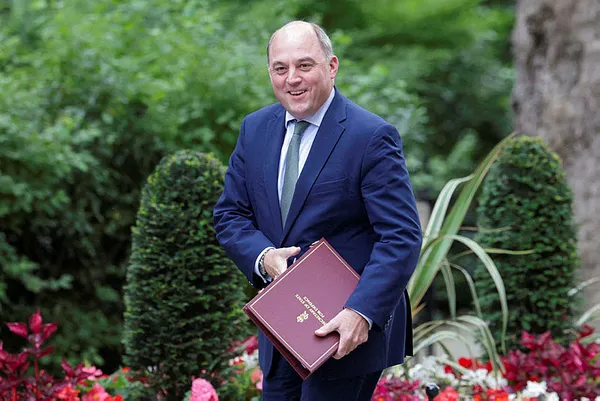 İngiltere Savunma Bakanı Ben Wallace istifa etti! İşte yerine gelecek isim!-3