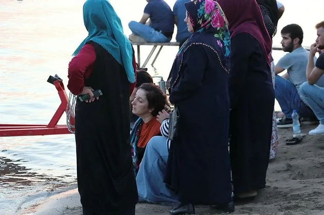 Sapanca gölüne giren bir çocuk kayboldu