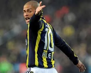 Alex’ten Aziz Yıldırım’a sert sözler!