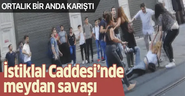 İstiklal Caddesi'nde 'meydan savaşı'! Kadınlar birbirlerini yerlerde sürükledi
