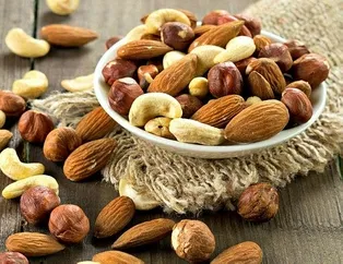 Kajuyla dişler keskin