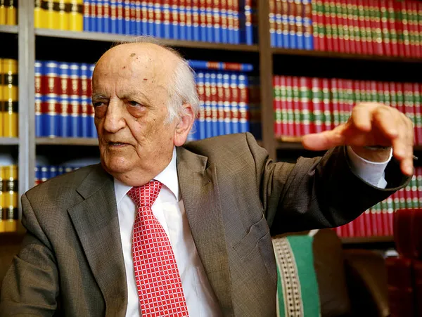 2019 yılına adı verilen Prof. Dr. Fuat Sezgin kimdir? Eserleri nelerdir?-1