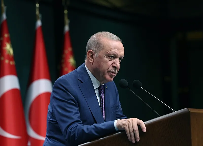 kabine-toplantisi-sonrasi-baskan-erdogandan-chpye-uyari-sokaklarin-karismasina-izin-vermeyiz-1780329489256.jpeg Kabine toplantısı sonrası Başkan Erdoğan'dan CHP'ye uyarı: Sokakların karışmasına izin vermeyiz-7