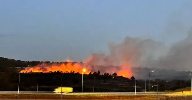 Çanakkale'nin Gelibolu ilçesinde korkutan yangın! Ekiplerin yoğun müdahalesiyle kısmen kontrol altına alındı