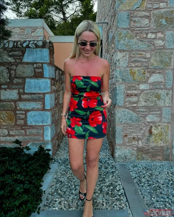 Hadise’nin Dilber tarzı sosyal medyayı fena salladı! “Hadise evin barkın yok mu” - 14