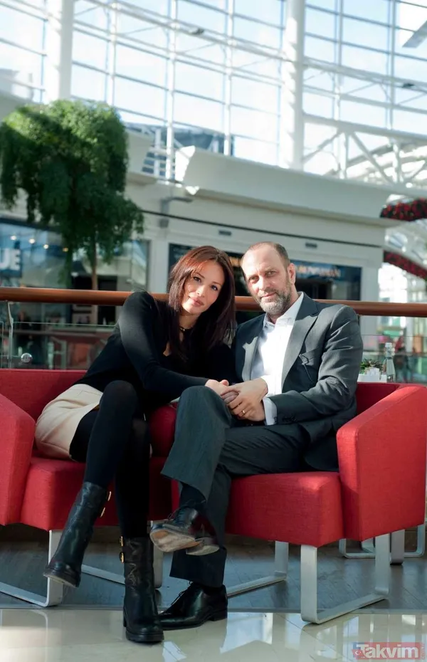 Güzide Duran'ın Beşiktaş eski başkanı Fikret Orman ile el ele görüntülerine kayıtsız kalamayan Adnan Aksoy, sosyal medya üzerinden şu yorumu yaptı: "Bu...