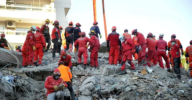 İzmir depreminde yerle bir olan evlere çürük raporu verildiği ortaya çıktı!