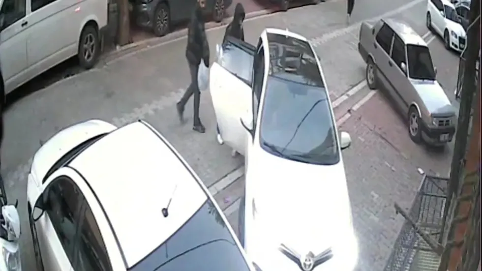 avukat-cinayetinde-sok-detay-talimat-siirtli-naciden-geldi-iddianame-tamam-16-supheliye-muebbet-talebi-1776690414700.jpeg Avukat cinayetinde şok detay: Talimat Siirtli Naci'den geldi | İddianame tamam: 16 şüpheliye müebbet talebi-10