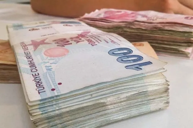 Kredi çeken milyonları ilgilendiriyor! Dosya masrafı için mahkemeden emsal karar