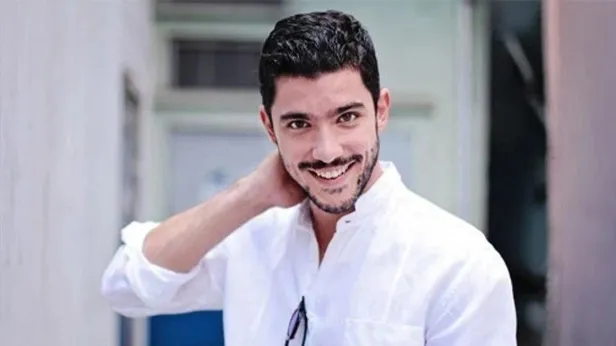 kaan-yildirim-kimdir-kac-yasinda-hande-ercel-ile-ask-yasadigi-iddia-edilen-kaan-yildirim-nereli-hadisenin-eski-1648622464828.jpeg Kaan Yıldırım kimdir, kaç yaşında? Hande Erçel ile aşk yaşadığı iddia edilen Kaan Yıldırım nereli? Hadise'nin eski sevgilisi Kaan Yıldırım...-5