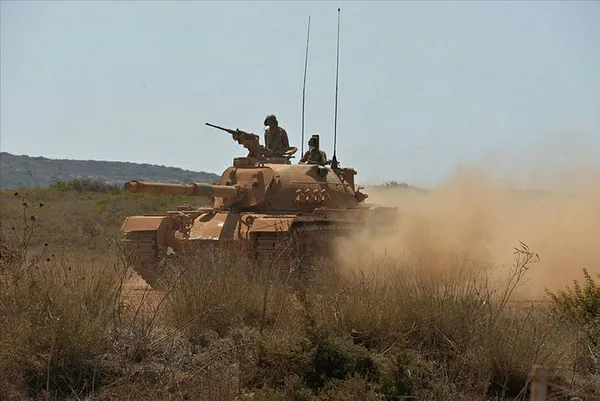 turkiyenin-kktcde-icra-ettigi-sehit-yuzbasi-cengiz-topel-akdeniz-firtinasi-2020-tatbikati-basariyla-suruyor-1599403115799.jpg Türkiye'nin KKTC'de icra ettiği Şehit Yüzbaşı Cengiz Topel Akdeniz Fırtınası-2020 Tatbikatı başarıyla sürüyor-4