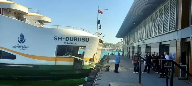 Şehir Hatları Vapuru'nun Karaköy İskelesi'ne çarptığı anların görüntüsü ortaya çıktı! Kaza güvenlik kamerasında-4
