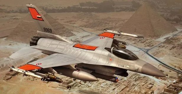 Mısır’da savaş uçağı düştü! Pilot sağ olarak kurtuldu