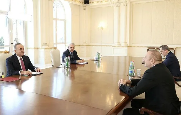 Bakan Çavuşoğlu, Azerbaycan Cumhurbaşkanı Aliyev ile görüştü-5